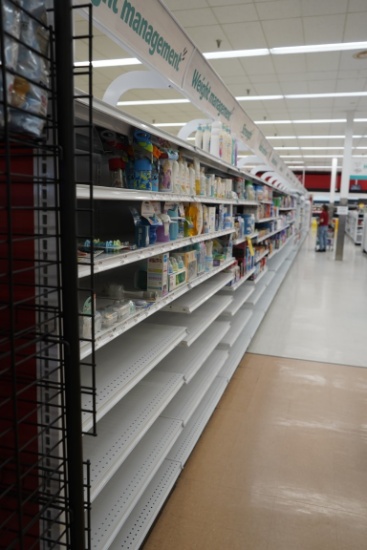 96ft Of Madix Gondola Shelving