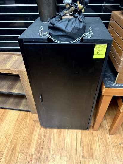 Helium Tank and Enclosure