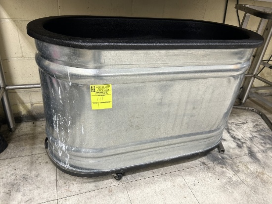 4ft Metal Trough on Wheels