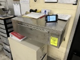 Receiving Desk