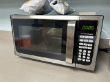 Hamilton Beach Microwave