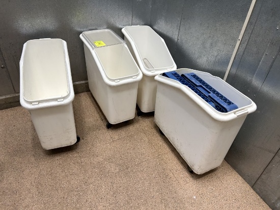 PORTABLE PLASTIC INGREDIENT BINS
