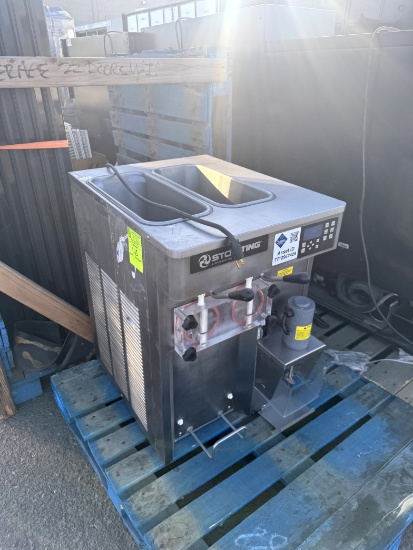 STOELTING SOFT SERVE MACHINE