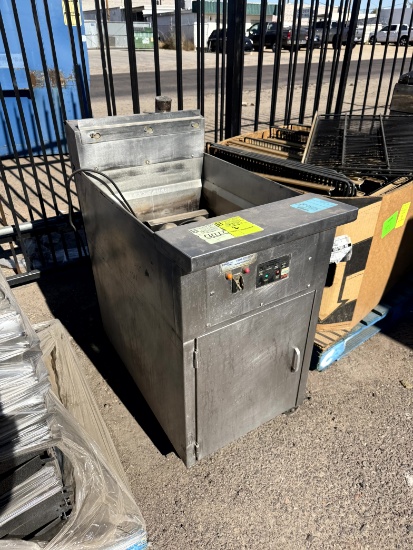 ULTRA FRYER NAT GAS FRYER