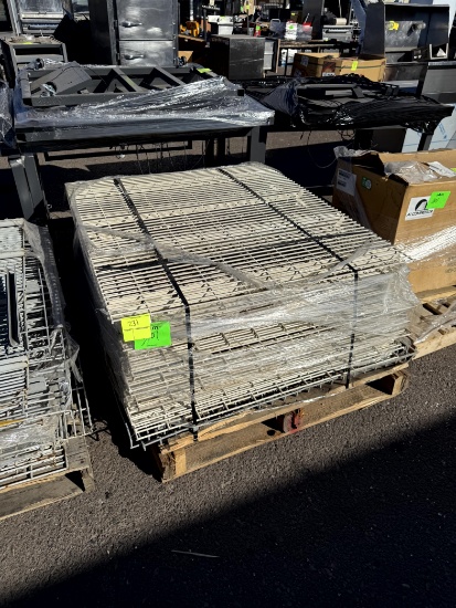PALLET OF DECKING