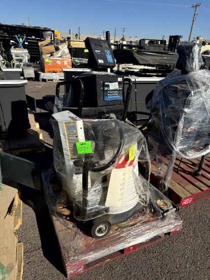 PALLET OF AUTOMOTIVE EQUIPMENT