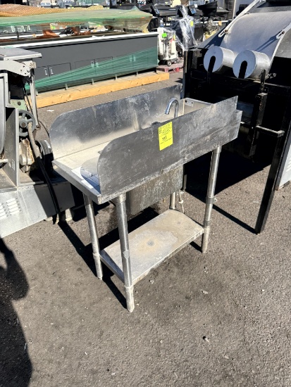 SINGLE BASIN STAINLESS SINK
