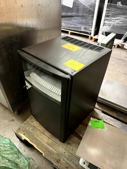 MINI FRIDGE WITH KEY