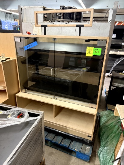 TWO DOOR PASTRY CASE