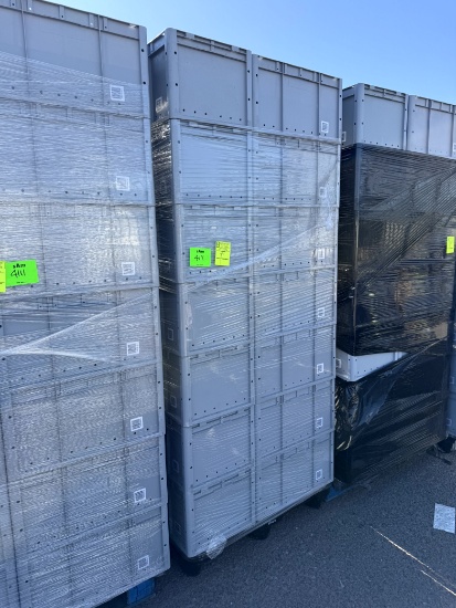 PALLET OF PLASTIC TOTES