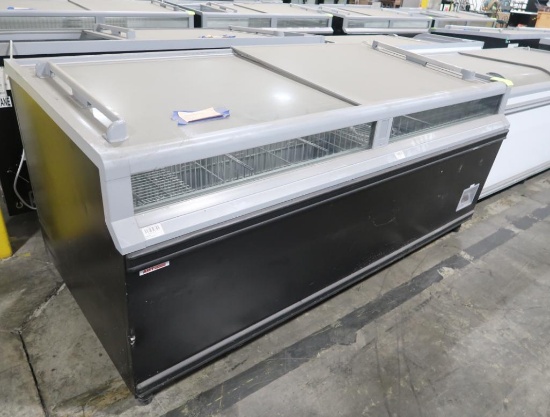 AHT freezer, self-contained