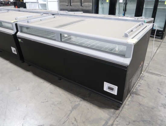 AHT freezer, self-contained