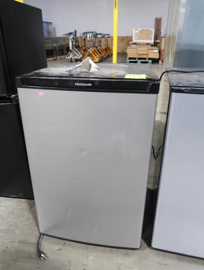 Frigidaire undercounter refrigerator/freezer