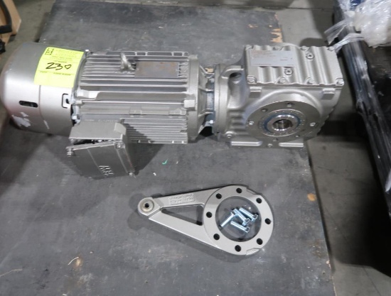 Sew-Eurodrive electric motor & 90 degree gear box
