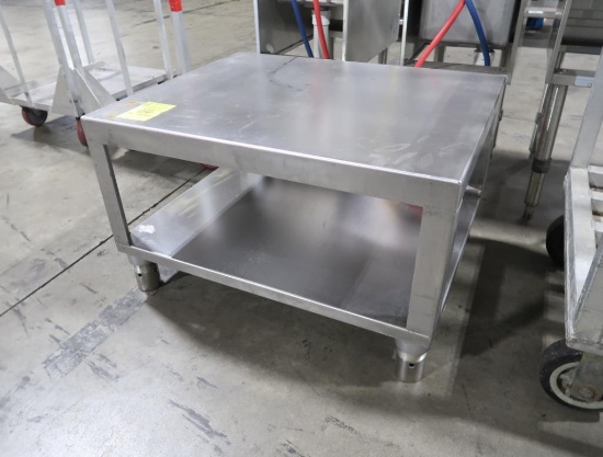 stainless equipment stand