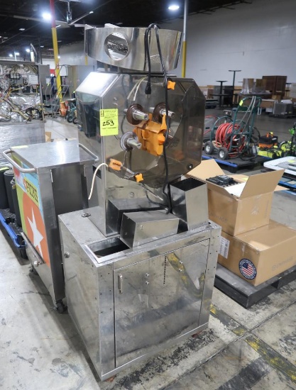 Citro Casa orange juicer, not complete
