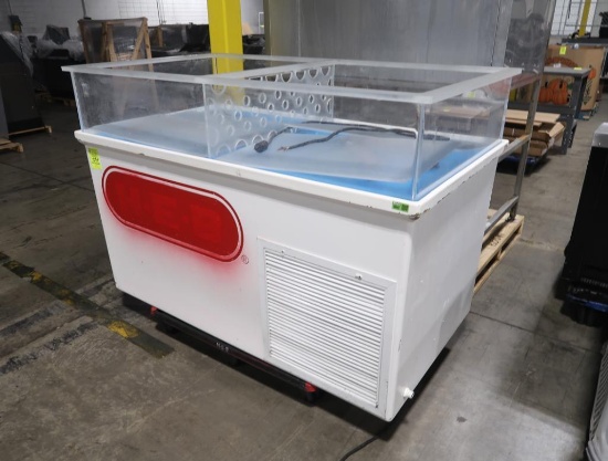 Lonestar lobster tank