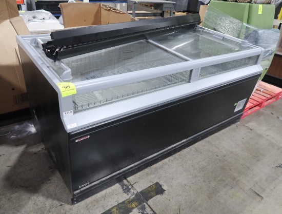 AHT freezer, self-contained