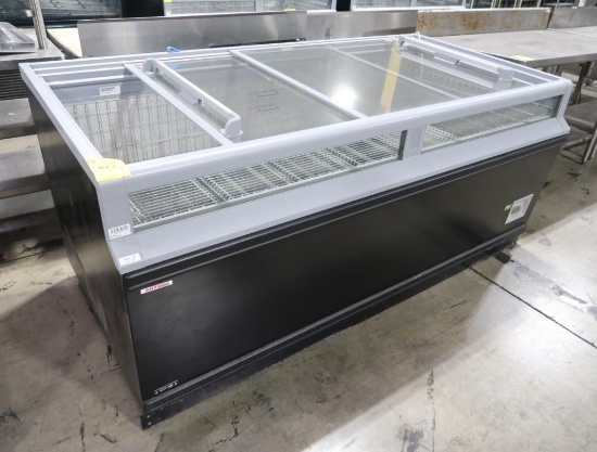 AHT freezer, self-contained
