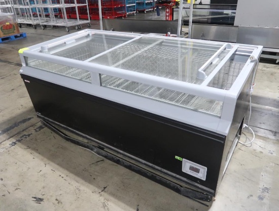 AHT freezer, self-contained
