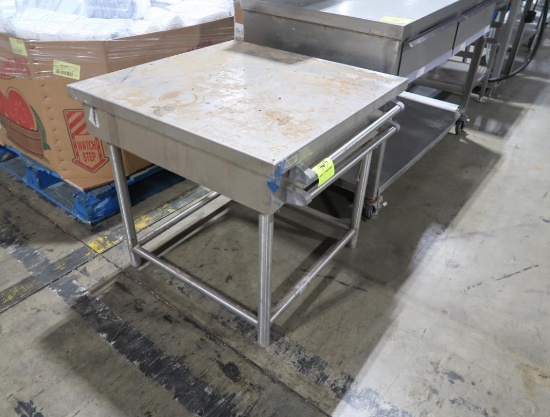 stainless table/equipment stand