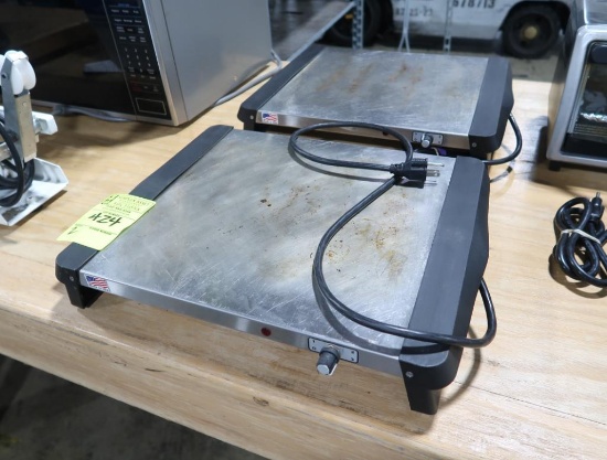 Cadco food warmers