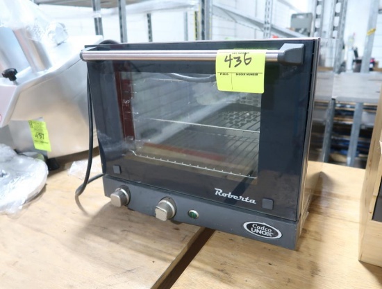 Cadco Roberta countertop convection oven