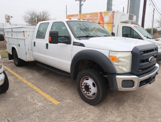 2015 Ford F450 Super Duty work truck, starts right up