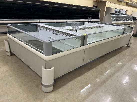 3 CASE SETUP OF 2008 HUSSMANN BUNKER CASES