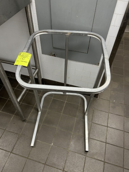 ALUMINUM TRASH BAG FRAME
