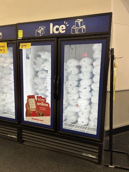 TRUE TWO DOOR ICE MERCHANDISER
