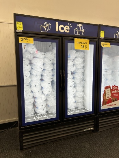 TRUE TWO DOOR ICE MERCHANDISER