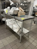48IN X 24IN STAINLESS STEEL TABLE