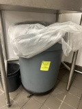 TRASH CAN