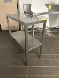 32IN X 15IN STAINLESS STEEL TABLE