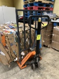 TOYOTALIFT MANUAL PALLET JACK
