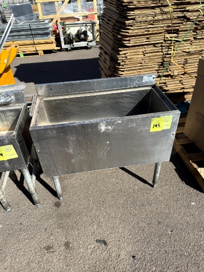 BAR BACK ICE BASIN