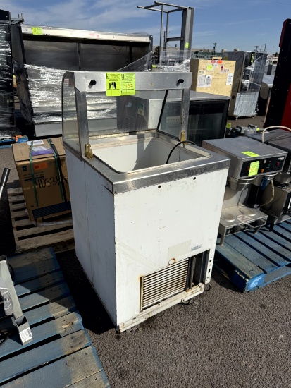 KELVINATOR ICE CREAM SERVICE STATION