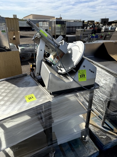 2016 BIZERBA DELI SLICER WITH STAND
