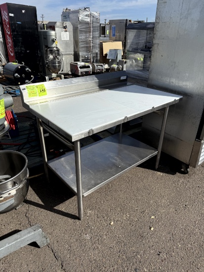 POLY TOP TABLE