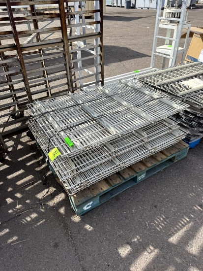 PALLET OF DECKING