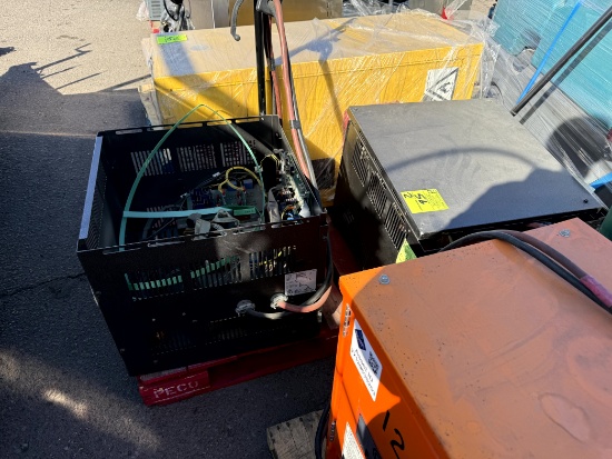 APPLIED ENERGY BATTERY CHARGER