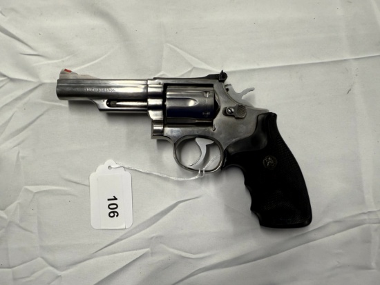 PISTOL, SMITH AND WESSON .357 REVOLVER, S&W 66-1