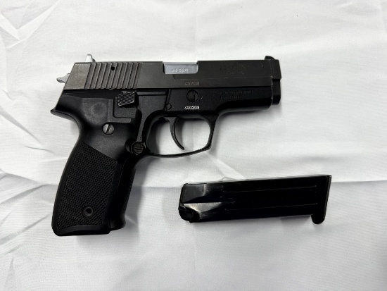 PISTOL, KSN INDUSTRIES GOLAN, 40 S&W (ISRAEL/JO