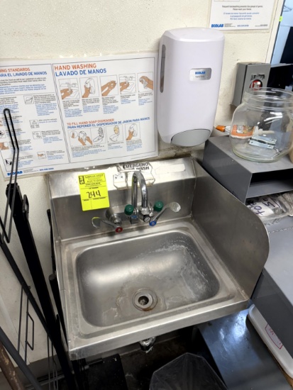 HAND SINK AND SOAP DISPENSER