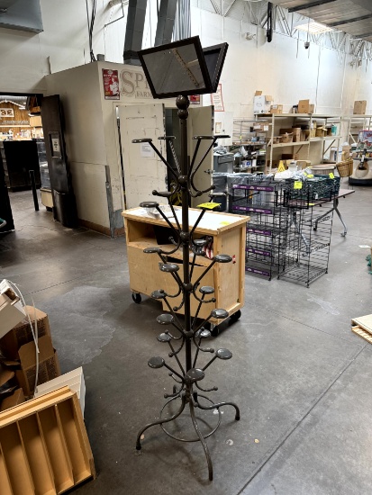 METAL MERCHANDISER WITH MIRROR
