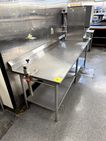 STAINLESS STEEL TABLE