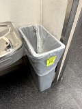 TRASH CAN