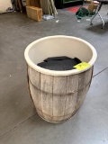 DISPLAY WOOD BARRELL