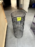 WIRE MERCHANDISER
